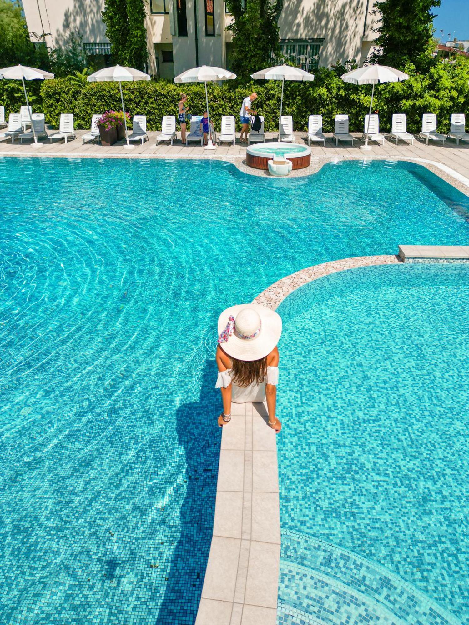 Hotel Luxor Milano Marittima Eksteriør billede